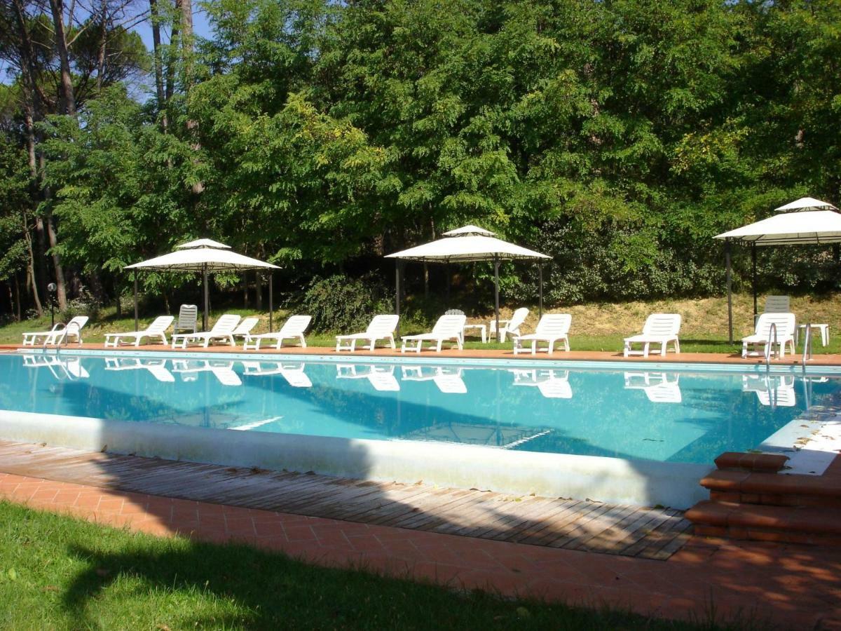 Appartamenti Avanella A 150 Mt Dalla Piscina 150 Mt From Swimming Pool Certaldo Kültér fotó